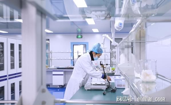 時(shí)代順成代加工 明確這三點(diǎn)，品牌商實(shí)現(xiàn)化妝品技術(shù)開發(fā)的向上發(fā)展